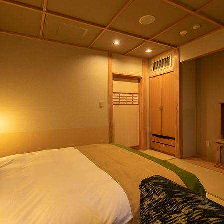 Yukemuri No Yado Inazumi Onsen Yuzawa  Buitenkant foto