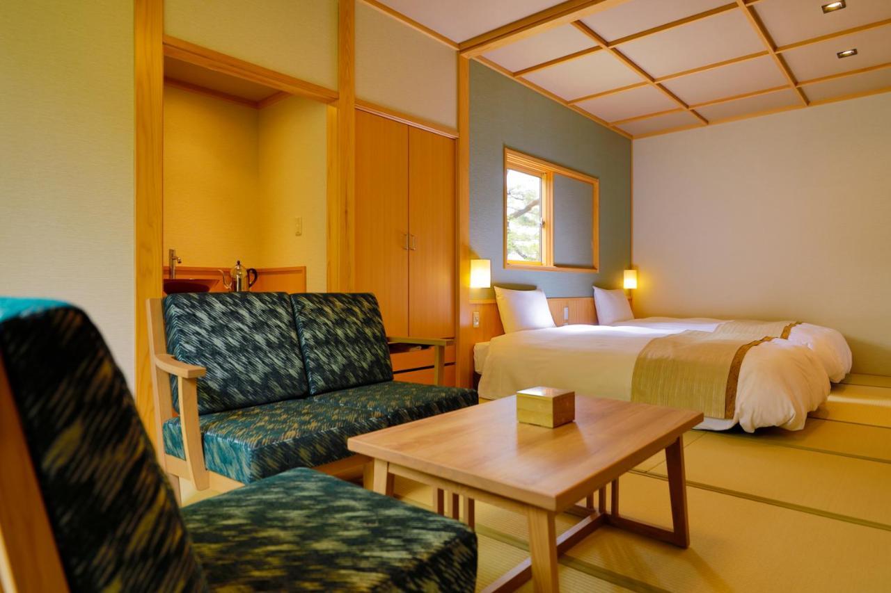 Yukemuri No Yado Inazumi Onsen Yuzawa  Buitenkant foto